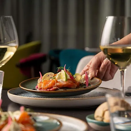 Hotel Novotel Centre Gares