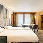 Hotel Novotel Centre Gares