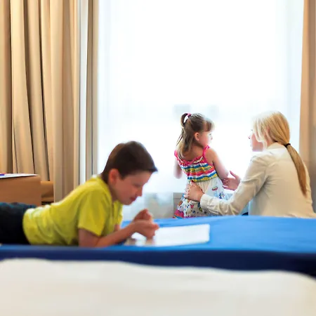 Novotel Centre Gares 4* Lille