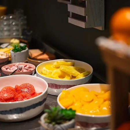 Novotel Centre Gares Hotel 4*