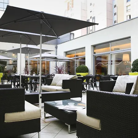 Hotel Novotel Centre Gares