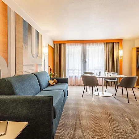 Novotel Centre Gares Hotel 4*