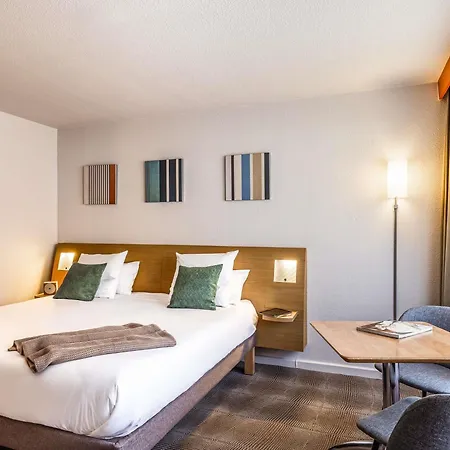 Hotel Novotel Centre Gares