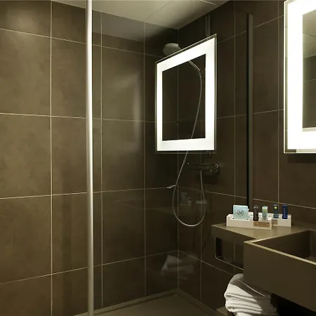 Novotel Centre Gares Отель