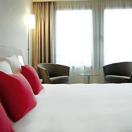 Novotel Centre Gares 4* Lille