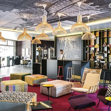 Hotel Novotel Centre Gares 4*