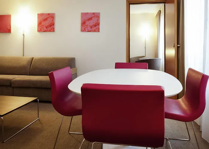 Novotel Centre Gares 4*