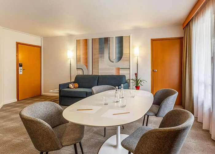 ホテル ノボテル サントル ギャレ リール