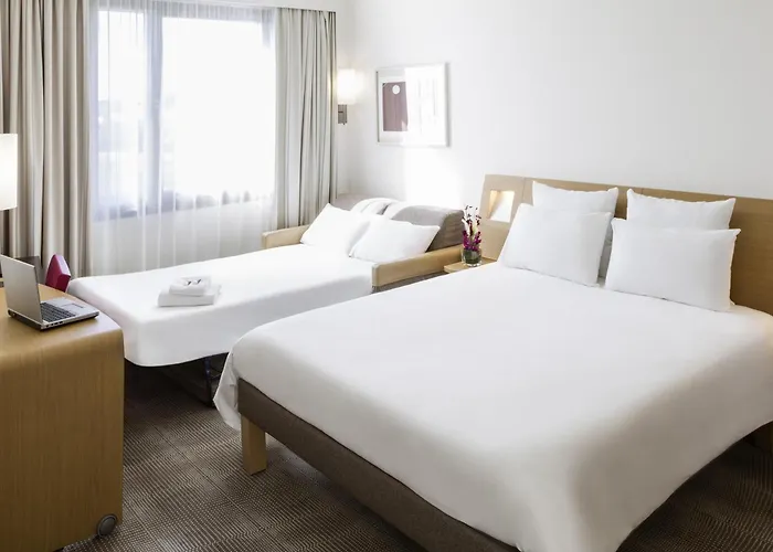 ホテル ノボテル サントル ギャレ リール