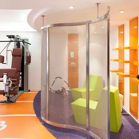 Novotel Centre Gares Hotel 4*