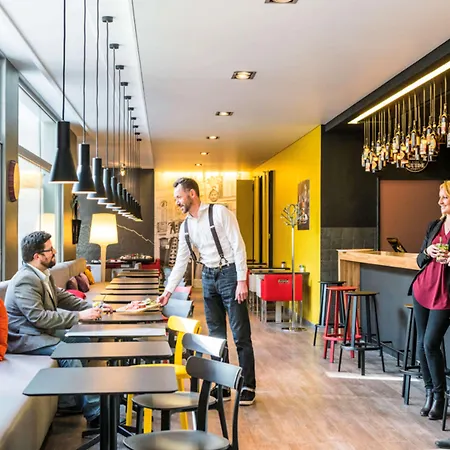 Novotel Centre Gares Hotel Lila