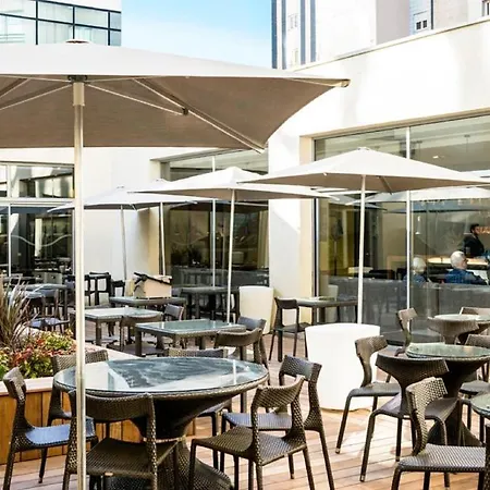 Novotel Centre Gares Hotel 4*