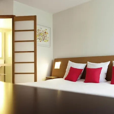 فندق Novotel Centre Gares 4*