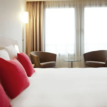 Novotel Centre Gares فندق ليل