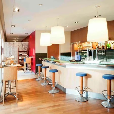 Novotel Centre Gares 4* ليل